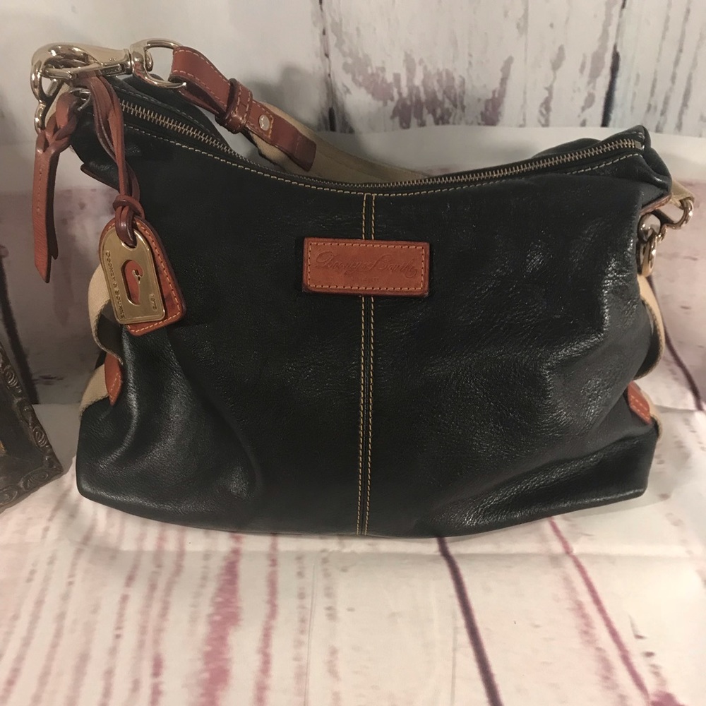Dooney & Bourke Handbag